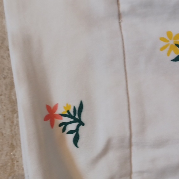 NWT Zac & Rachel White Floral Skort - Picture 5 of 8